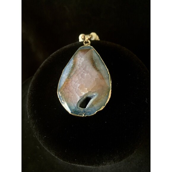 Veronese Signed Geode Beaded Pendant Necklace Beautiful - Picture 6 of 16